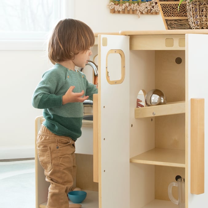37404U - SOP Wee Ones - Sink and Fridge Kitchen - Lifestyle 5