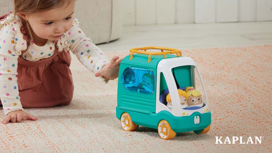 BLOG_10 Educational Gift Ideas for Infants, Toddlers, and Two-Year-Olds_body_img2A_900x506