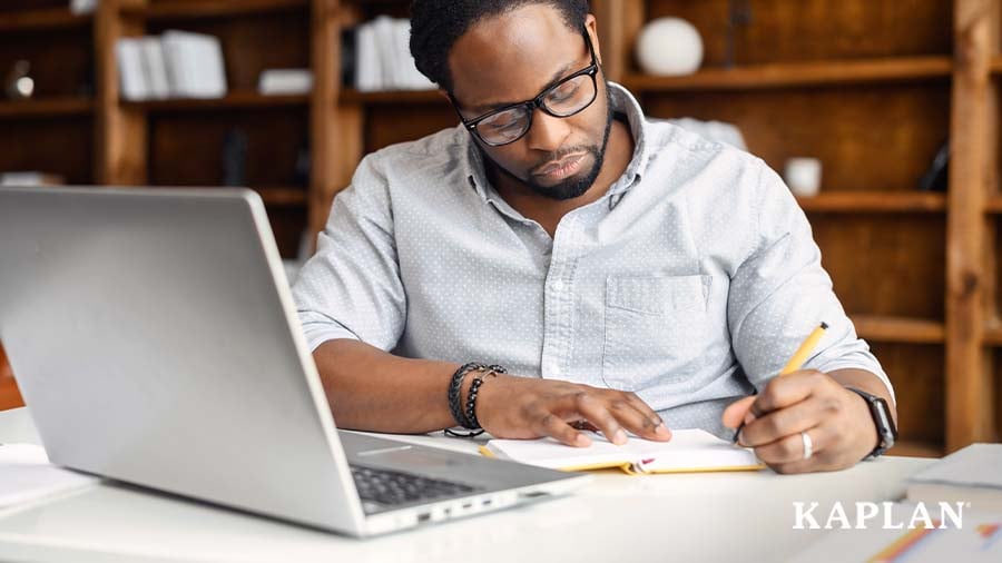 BLOG_5 Simple Mindfulness Practices for Early Childhood Educators_body_img2_900x506