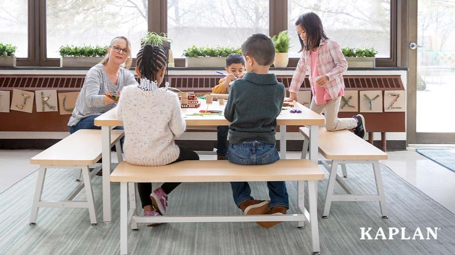 BLOG_Collaborative Tables vs. Individual Desks Which Is Best For Early Elementary Classrooms_body_img2_900x506