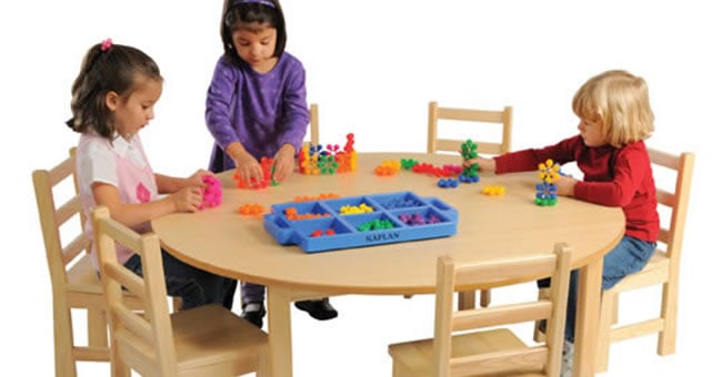 Kids round activity store table