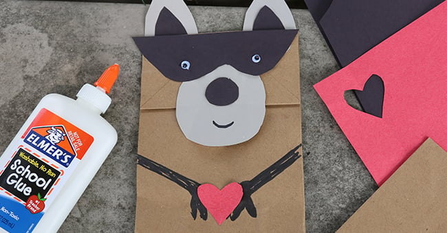 Read full post: The Kissing Hand Raccoon Puppet