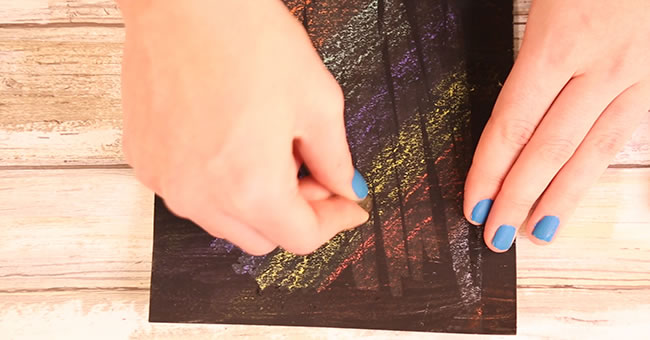 Read full post: DIY Rainbow Scratch Art