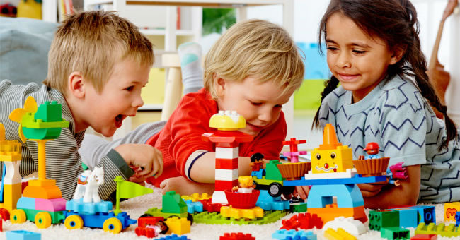 Using Play to Support STEM Learning | Kaplan Early Learning Company